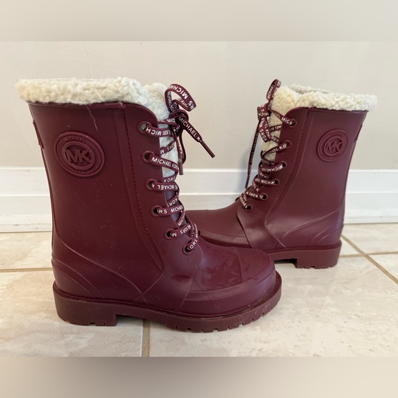 Michael Kors Montaigne Faux Fur Rain Boot - Picture 5 of 16